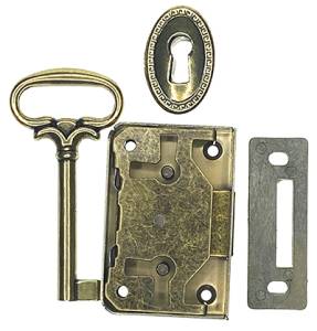 Brass Lock & Key Set - Image 1